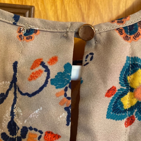 Lily White Babydoll Blouse - Picture 4 of 4